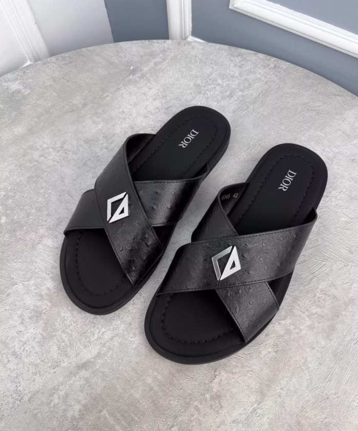 Шлепанцы Christian Dior - Image 1