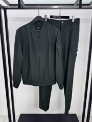 Прогулочный костюм Kiton