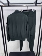 Прогулочный костюм Kiton - Image 3