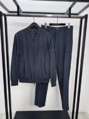 Прогулочный костюм Kiton
