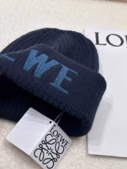 Шапка Loewe - Image 3