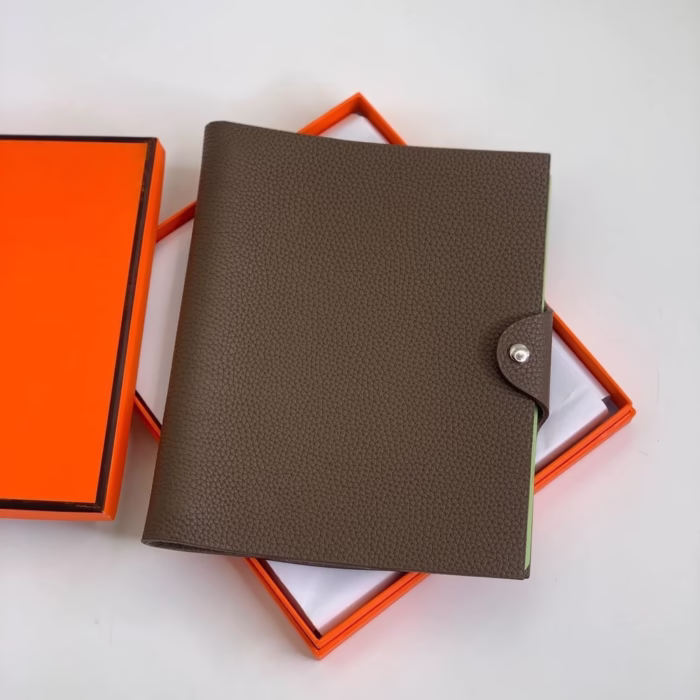 Блокнот Hermes 22,5х18,5 см - Image 1