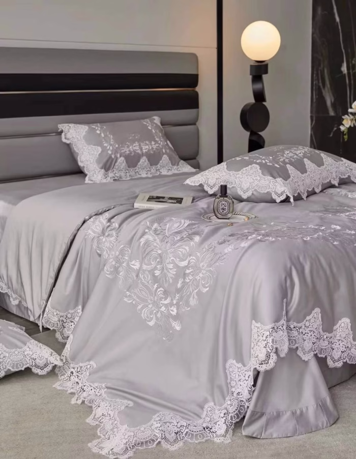Комплект постельного белья Dior - Image 3