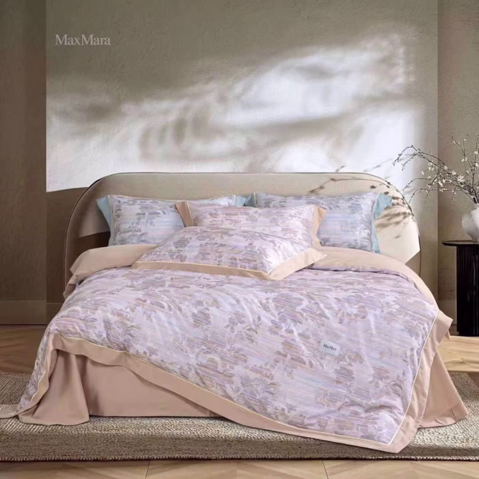 Комплект постельного белья MaxMara - Image 1