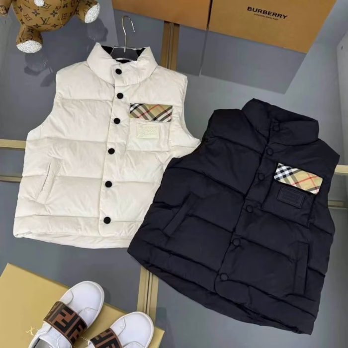 Жилет Burberry - Image 1