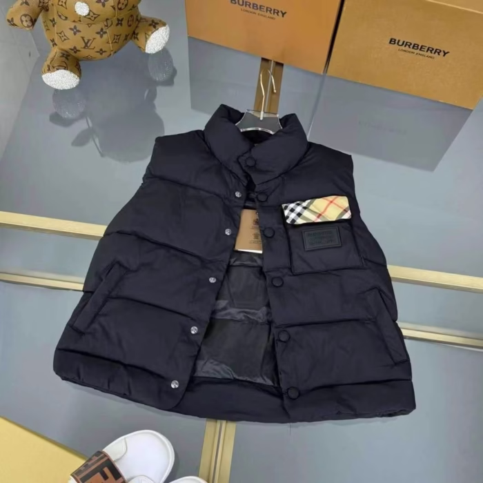 Жилет Burberry - Image 3