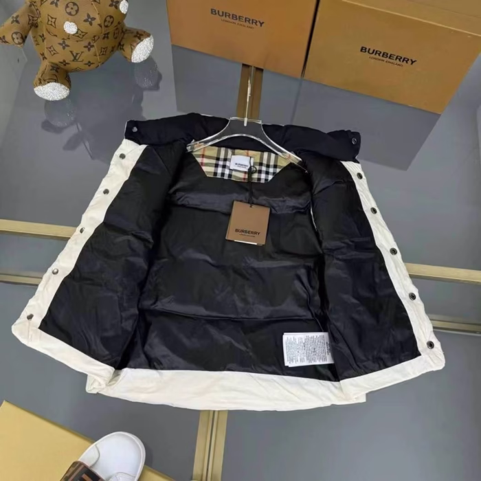 Жилет Burberry - Image 4
