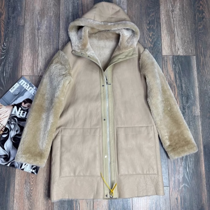 Двусторонняя дубленка Loro Piana — изображение 1