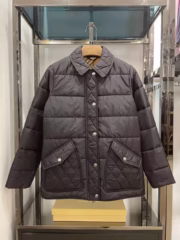 Пуховик Burberry