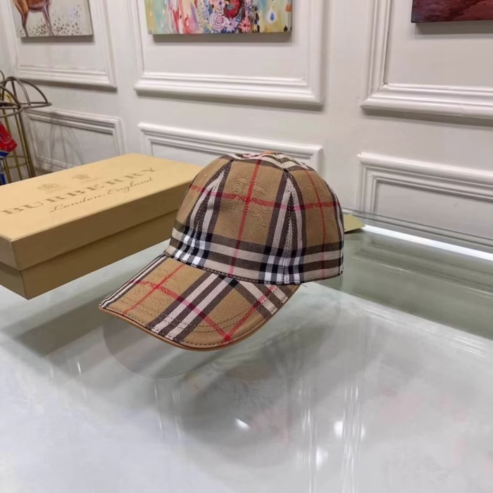 Кепка Burberry - Image 1