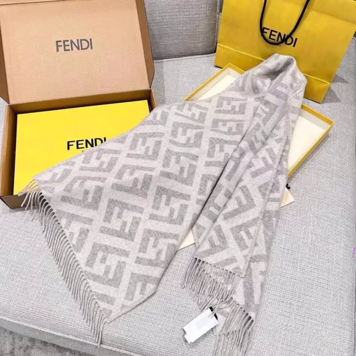 Шарф Fendi - Image 1