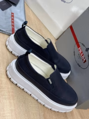 Слипоны Prada — изображение 6