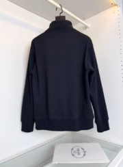 Толстовка Prada — изображение 2