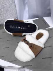 Шлепанцы Balenciaga — изображение 2