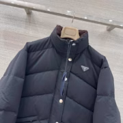 Куртка Prada — изображение 2