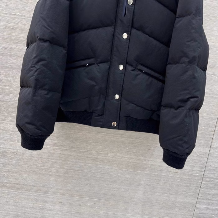 Куртка Prada — изображение 5