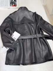 Кожаная куртка Yves Saint Laurent — изображение 5